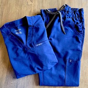 Jaanuu Scrub set Navy Blue size S